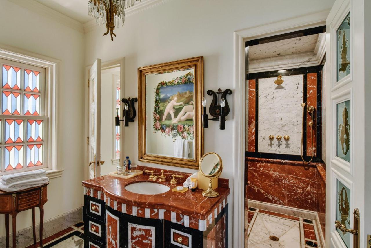 The Villa Casa Casuarina Miami Beach Bagian luar foto