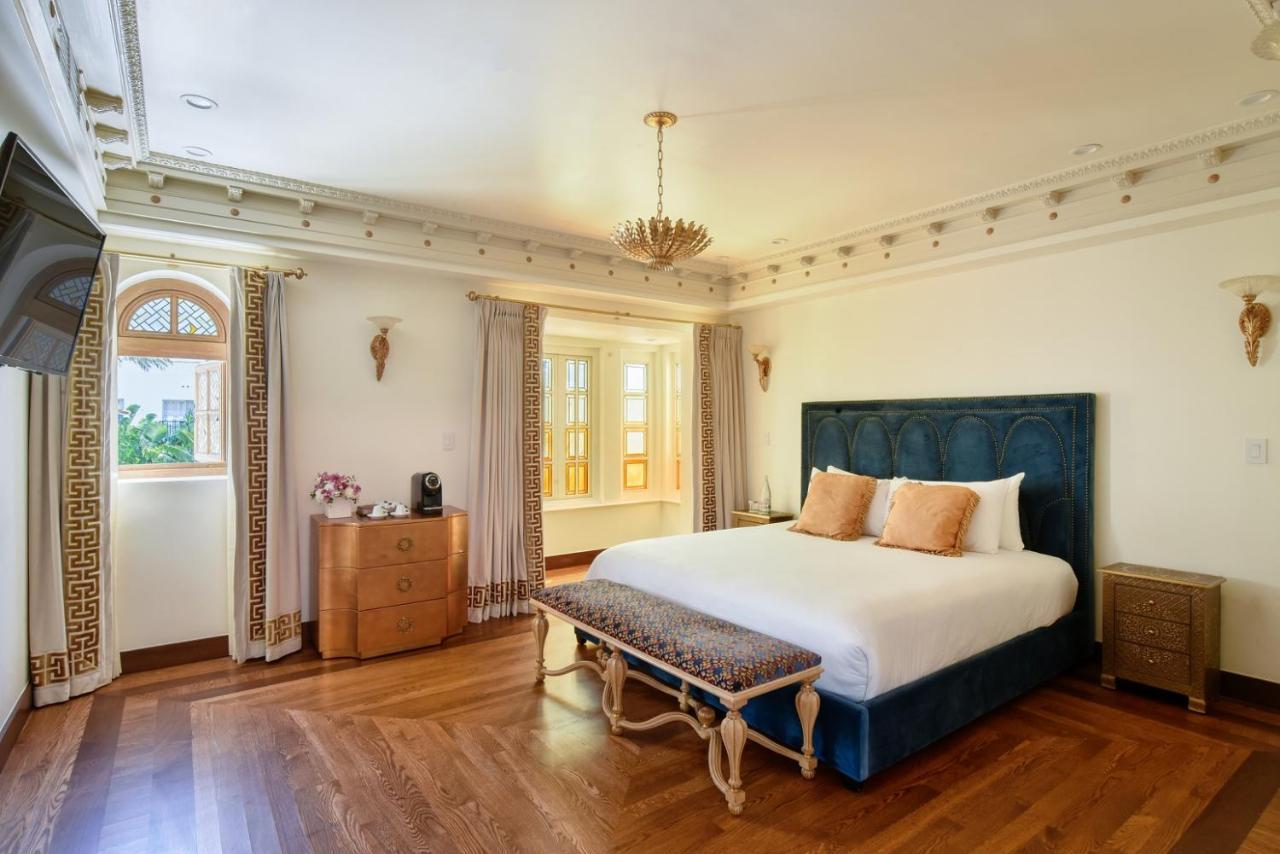 The Villa Casa Casuarina Miami Beach Bagian luar foto