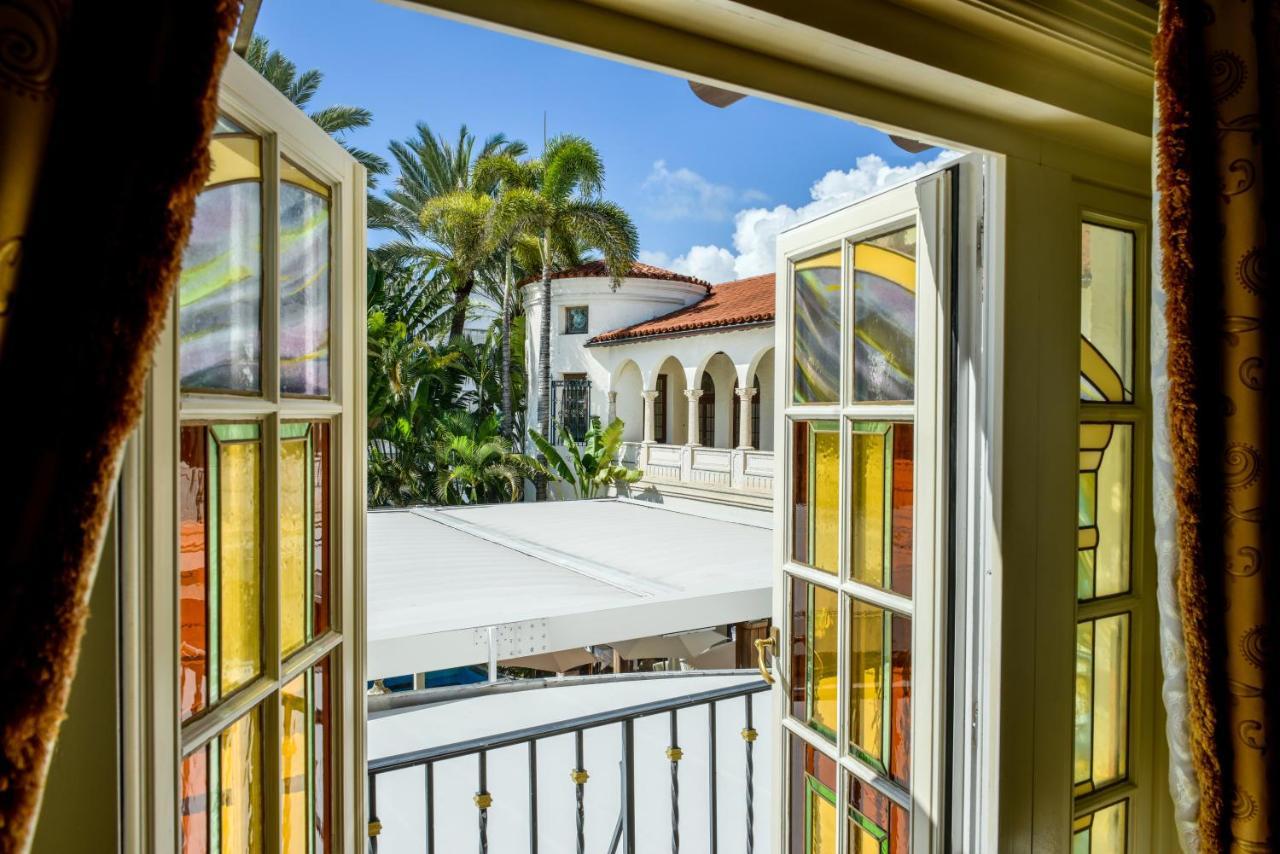 The Villa Casa Casuarina Miami Beach Bagian luar foto