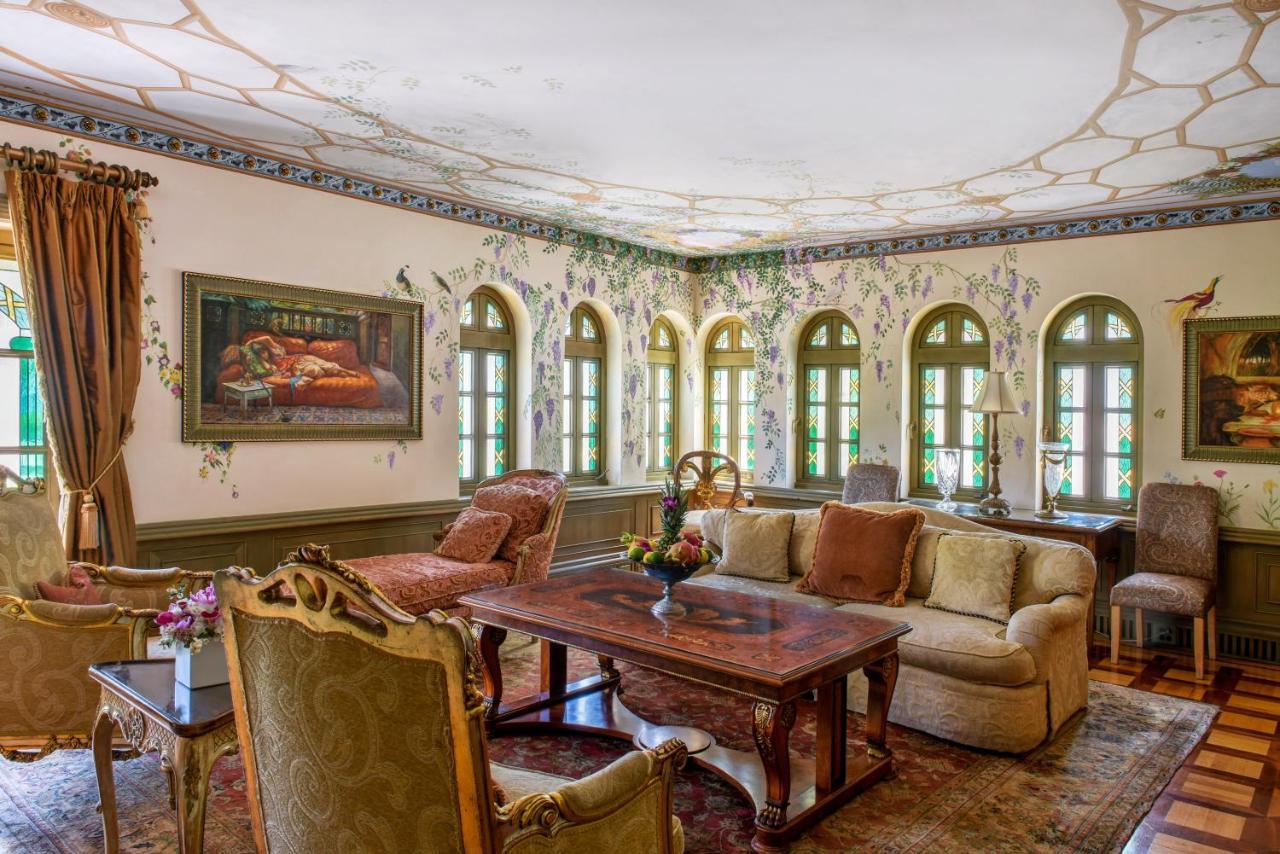 The Villa Casa Casuarina Miami Beach Bagian luar foto