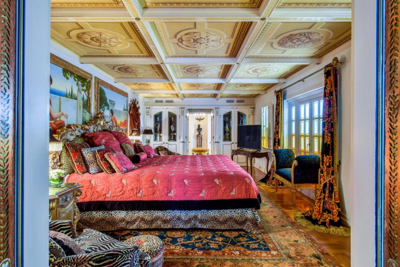 The Villa Casa Casuarina Miami Beach Bagian luar foto