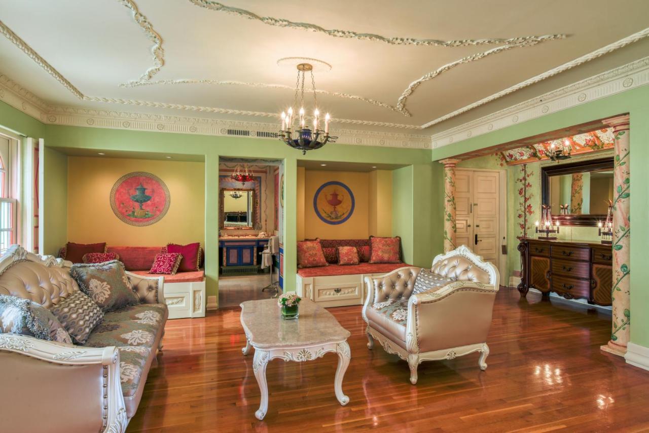 The Villa Casa Casuarina Miami Beach Bagian luar foto